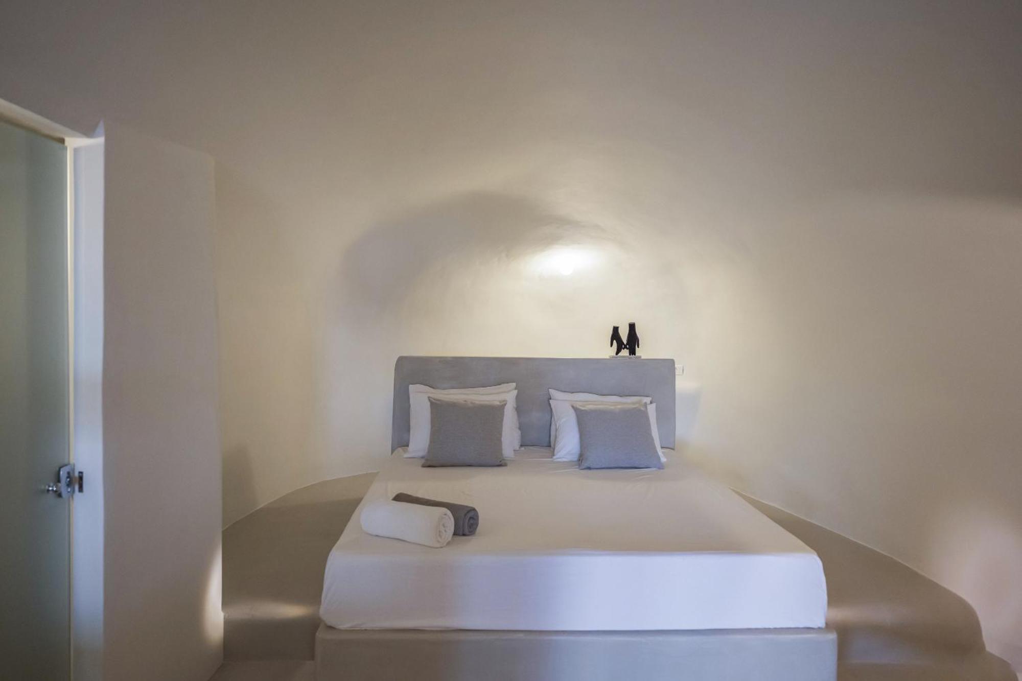 Oia Waves By Sv Villa Room photo